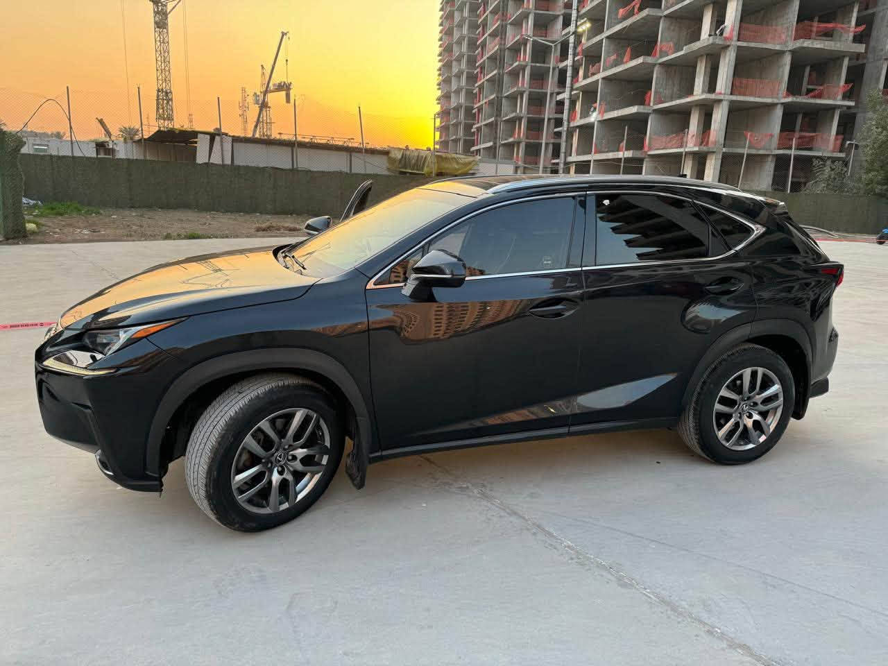سيارة وارد أمريكي لكزس nx300 موديل 2018 فول مواصفات بانوراما 4 سلندر فتحة سقف بانوراما 
كاميرات  
رادار 
ماشية 110 الف محرك 2 تيربو 
رقم بغداد 
سياره نظيفه 
السعر 180$ 
للتواصل 
***********

