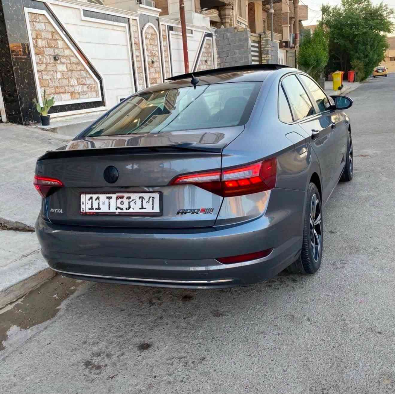 ‏( JETTA SE PLAS 2019 )
-‏76m ماشيه
-رقم انكليزي سنوية لـ2030 وهزه جديده
-باتري جديد تركي درجة اولى
-‏‎محرك 1400 TURBO اقتصادي ونشاط بنفس الوقت
-‏‎كير اوتو 8 نمر 
‏‎-وضعيات القيادة ( سبورت - نورمال - ايكو - عادي )
- بانوراما
- بصمة تشغيل
- بصمة ابواب 
- تشغيل واطفاء عن بعد
- قفل جام مركزي
- رادار امامي عدد 2
- رادار خلفي
- رادار جانبي
- مانع تصادم خلفي امامي
- اوتو ستارت - ستوب
- مثبت سرعة 
- نظام ترحيب
- توقف ذاتي 
- هاندبريك بصمة
- منظومة زنون بلادي
- ماسحات اوتو للامطار
- شاشه 8 انج لمس تدعم كار بلي ( ابل - اندرويد ) 
- سستم سماعات BEATS مع مضخم بعدني ماشاده
- كشنات جلد اسود
- تدفئة كشنات 4 مقاعد
- تدفئة ستيرن
- تدفئة مري
- تدفئه - تبريد بيانو منفصل
- اضائة LED اوتو ليلى نهاري
- بك لايت LED
- كامرة خلفية
- سترين حرف D
- فول تحكمات ستيرن
 
⭕️صرف البانزين لتفويله تمشيك  730 كيلو

⭕️حماوه انساها 200 وتبريد وبعز الحر اذا صعدت شعرايه رجعها

⛔️ضرر قطعة وحده
‏‎جاملغ امامي ايسر وراجع نفسه معدل بارد ومصبوغ بدون معجون بدون دواخل بدون ايرباك برده وحده فقط 
‏‎وضربه صغيره كد اصبعين بالبنيد خباثه كل ضررها من امريكا
‏‎وبارد باب خلفي 

 ***********

مكاني فلوجة
