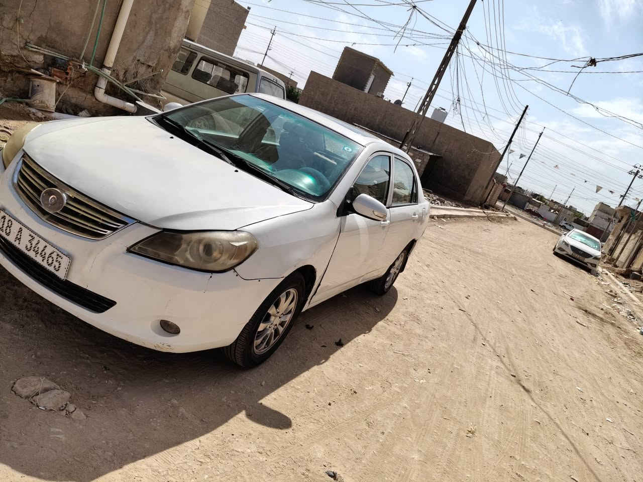 للبيع فقط موديل 13 سنويه بسمي كير محرك تبريد تايرات كله مكفول مكاني كربلا سعر 45سنويه بسمي ***********

