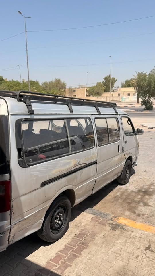 سلام عليكم
سياره فوتون للبيع 
رقم دولي مداور ثاني يوم 
تاخذ مصفره من هيئه وضريبه وغرامات 
المكان نجف 
السعر ٤٥ وبيها مجال
لاستفسار اكثر اتصل على هاذه الرقم 
***********
