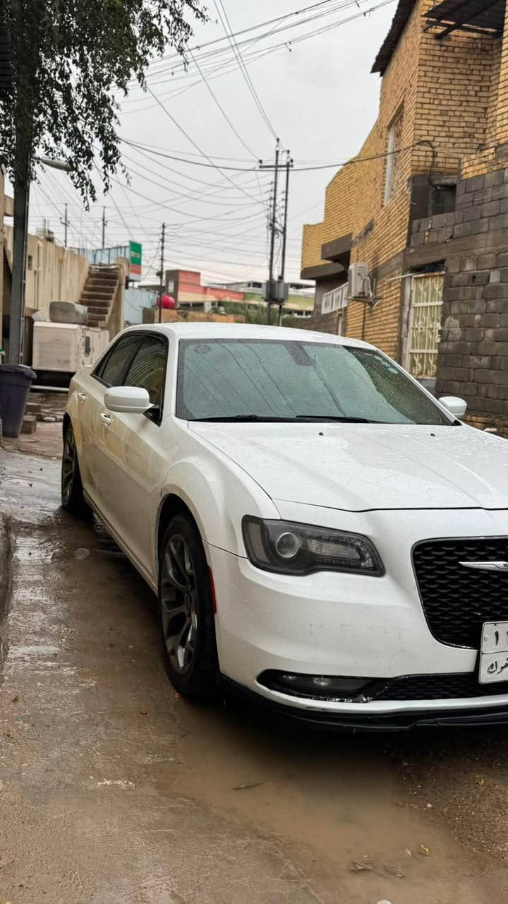 اوباما 16 كندي S
كفاله عامه من الضربه والصبغ والتبديل
شفتات بالستيرن
كير حرف S
دمام خلفي
تدفع بالكشنات
شاشه كبيره
تشغيل عن بعد
مكينه وكير كفاله
تخم تايرات كابسن 
الوين 20
السياره جديده كلش 
المكان بصره گرمه علي 
الرقم ***********
السعر 235 وبيه مجال قليل البصرة, العراق

