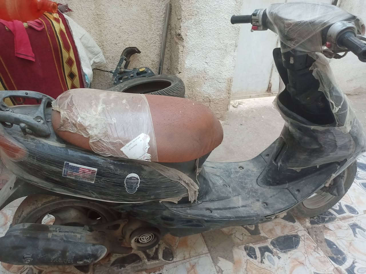 السلام عليكم دراجه عصفوريه 60 للبيع الدراجه نضيفه خير من الله عندي شي بسيط الدراجه حلوه مكينتها تخبل مكاني بغداد الشعب للاتصال على الرقم *********** 
السعر خاص ماسنجر

