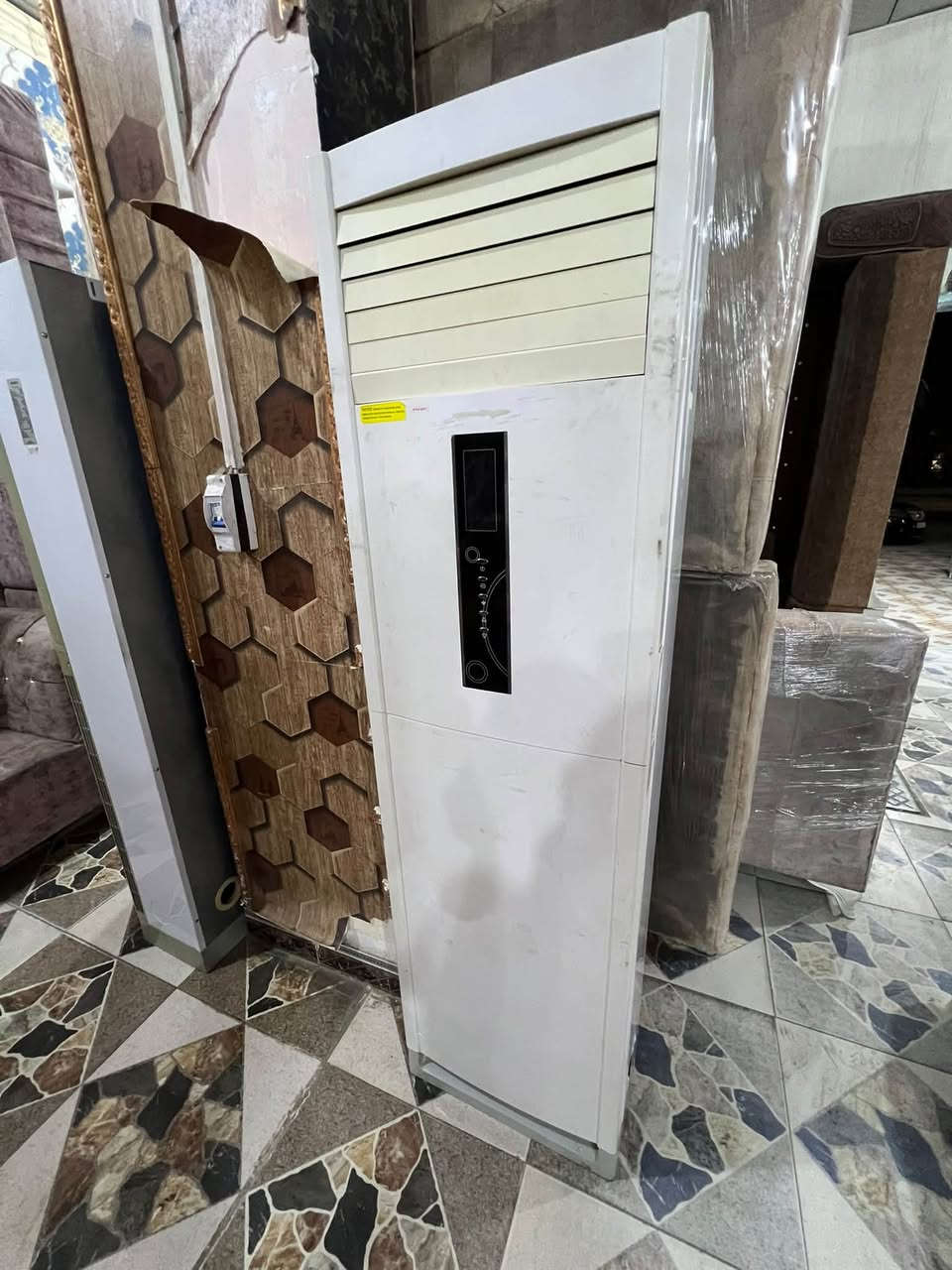 سبليت • ٢٫٥ طن • ٢ قطع
