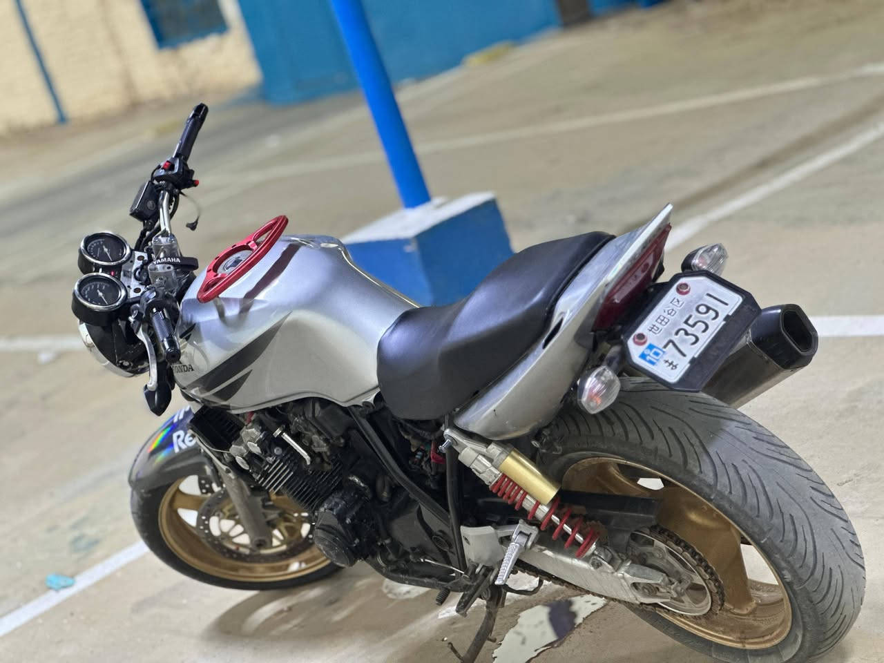 السلام عليكم للبيع دراجة سيبي 4 جيل ثالث  حجم 400cc دراجه نضيفه حيل كدام عينك سعر14
وبيهه مجال
العنوان ديالى خان_بني سعد
الاستفسار الهاتف ***********
