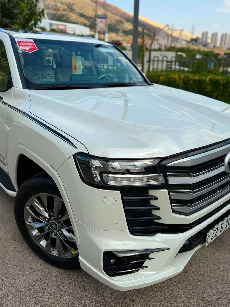 Land Cruiser 2024. V6 GXR. LIMITED TSS.  🔥(SAS)

تويوتا  لاندكروزر ساز 2024
* ⁠الفئة:.LIMITED / GXR ام ضمان
* العداد ( 67 الف كم )
* ⁠ضمان تويوتا العراق ساز شاشات تطبيق
* رقم أربيل بأسمي
* محرك 6 سلند ()
* عدتها مال الشركه بالكامل موجوده 
على وضعهن مع 2 بصمة
* بصمة تشغيل عن بعد
* بصمات ابواب 
* اناره خارجيه ترحيبيه مع انارة ارضيه شعار لاندكروزر بلاك
* ⁠شاشة دجتل 
* كامرات (360 درجة)
* فتحة سقف (سلايت)
*كشنات جلد بيجي
* كراسي كهرباء
* ⁠تبريد كشنات
* ثلاجة وسطية
* جنطة كهرباء 
* ⁠شاحن وايرليس
* ⁠حساس امامي خلفي 
* ⁠مري طي كهرباء 
* وباقي مواصفات  
*
سعر:(679$)💣💣💣 بيها مجال

مكان السيارة 
 سليماني /
رقم صاحب السيارة :***********
