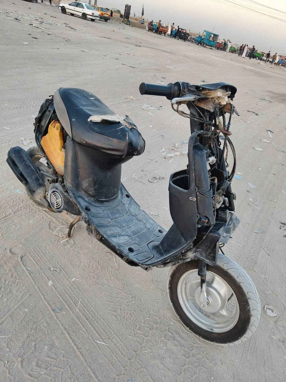 دراجه بطه للبيع بسعر 85 وبيها مجال شرط الهندر التواصل***********
