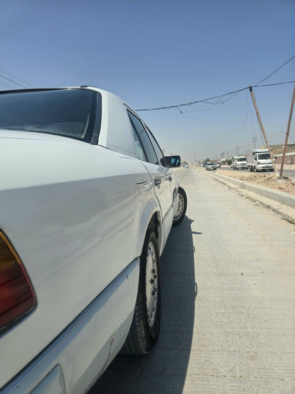 ياالله للبيع فقط بدون مراوس ولا اقساط
مرسيدس دب موديل 1987 رقم دهوك السياره بيها وكاله وسنويه

محوره محرك وكير vvt 2500 مجاول حداديه جديده تخم تاير جديد تبريد شغال ثلج فتحت سقف غرفه نضيفه 

شاشه ايباد 

السعر 38 وبيها مجال بسيط مكاني النجف الاشرف الرقم للاستفسار 

***********
