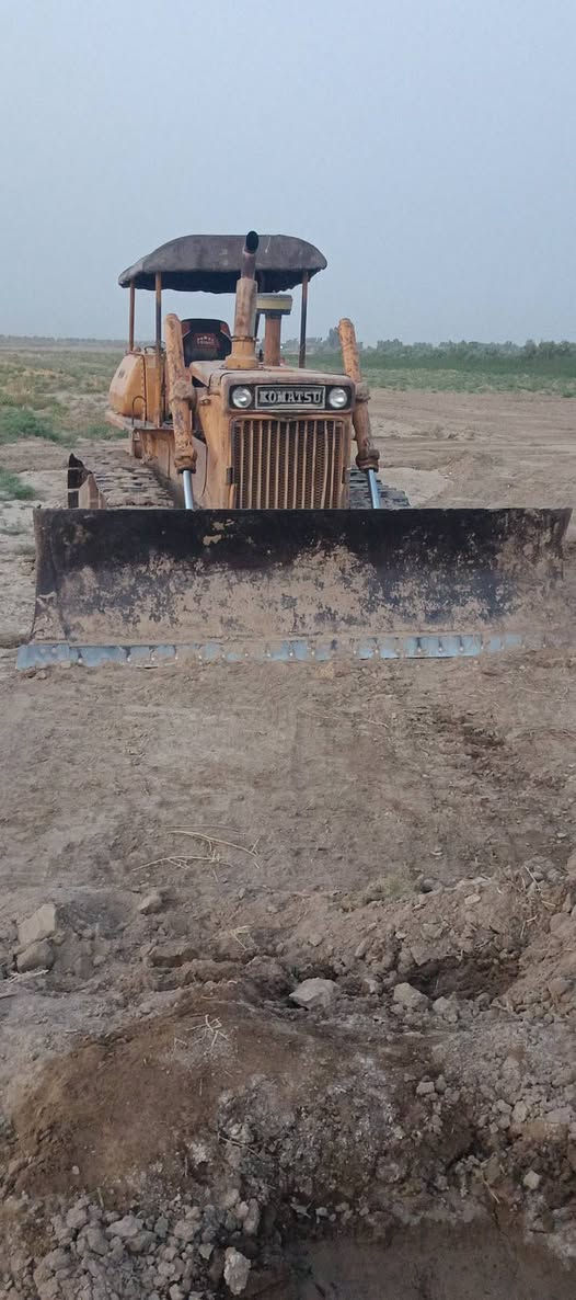 بلدوزر • شفل • للايجار
