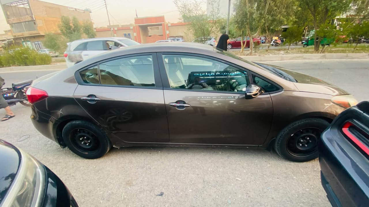 السلام عليكم
للبيع فورتي 2015 امريكي محرك دوش 2000 
صور الضرر والسونار بالمنشور 
محرك وكير مكفولات
ب اسمي تحويل ثاني يوم
هزة ورقم جديد 
جاهزة بدون اي نقص 
مكان بعقوبة 
سعر خاص
 ‪***********‬

نص مكتوب في الصور:
- 10:43 م
