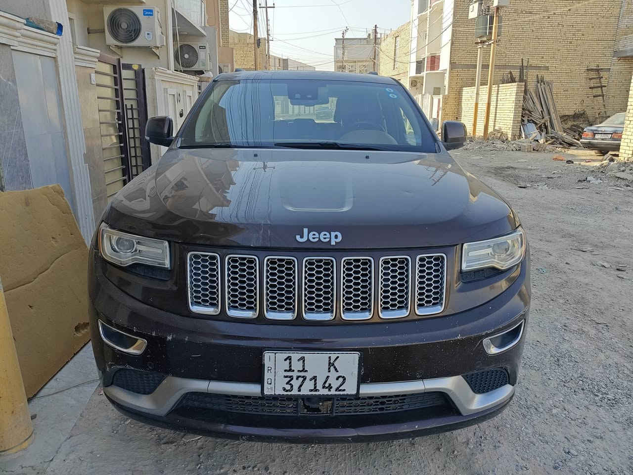 السلام عليكم جيب سومت 8سلندر هيمي فول مواصفات للخير رادار جولبس تبريد بالكراسي توقف ذاتي بانوراما تخم تاير جديد وباتري وصدر امامي خلفي جديد رقم بغداد انكليزي موديل 15 سعر 158 مكان السياره بغداد الدوره 
***********
