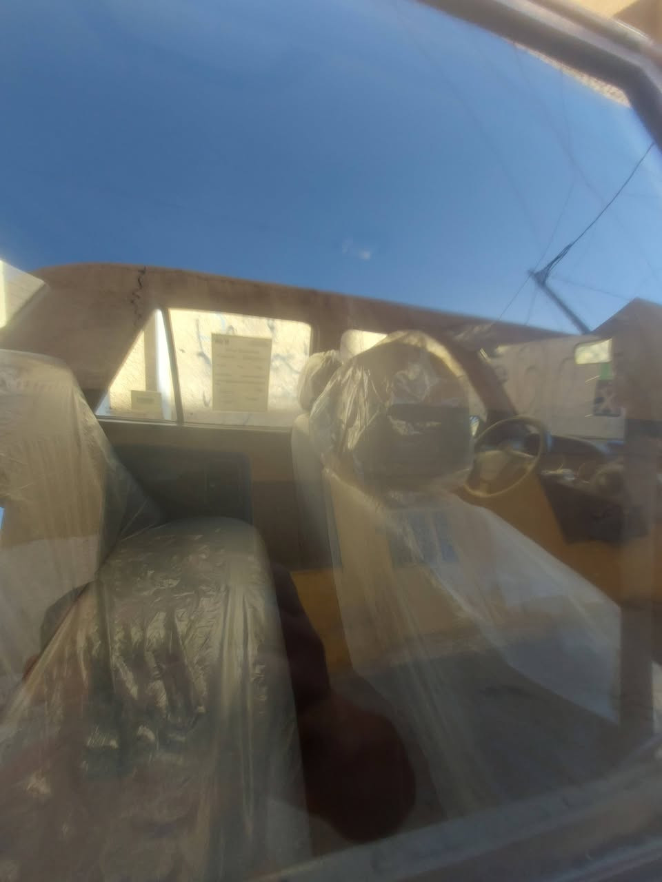 السلام عليكم سايبه موديل ٢١ سياره جاهزه سنويه بسمي بيه شخوط بصيطه ودعجه بل باب وبيه شبر بل جاملغ وبل دوسه صبغ وسونار موجود السعر ٥٥ وبيه مجال كير مكينه تبريد شواصي كفاله المكان بغداد الحريه ***********
