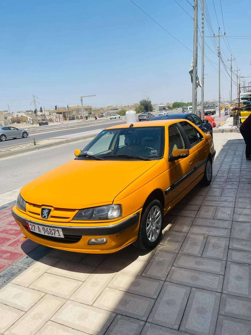 السلام عليكم  بيجو بارص حرة موديل 2025 . السيارة بيها ضربة خفيفة بالجاملغ الخلفي الايسر راجعة عالبارد موضحة بالصورة.    السيارة محورة غاز ومدوشمة كشنات  كاملة السعر $90   للاتصال ***********
