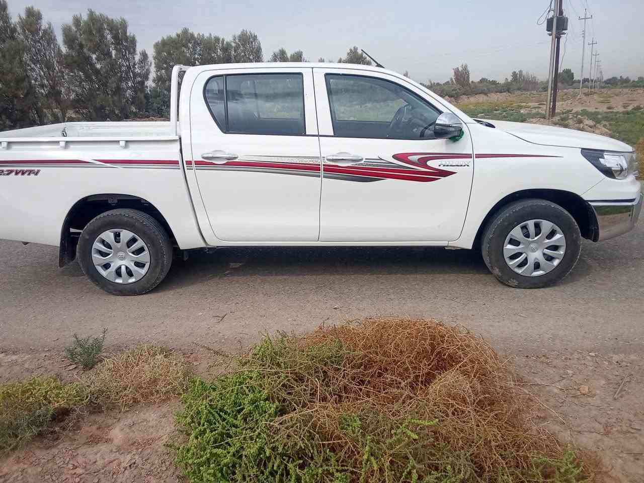 هايلوكس موديل 25 ساز زيرو ماشيه فقط 400
كير عادي للاستفسار ***********
مراوس حسب قناعه
