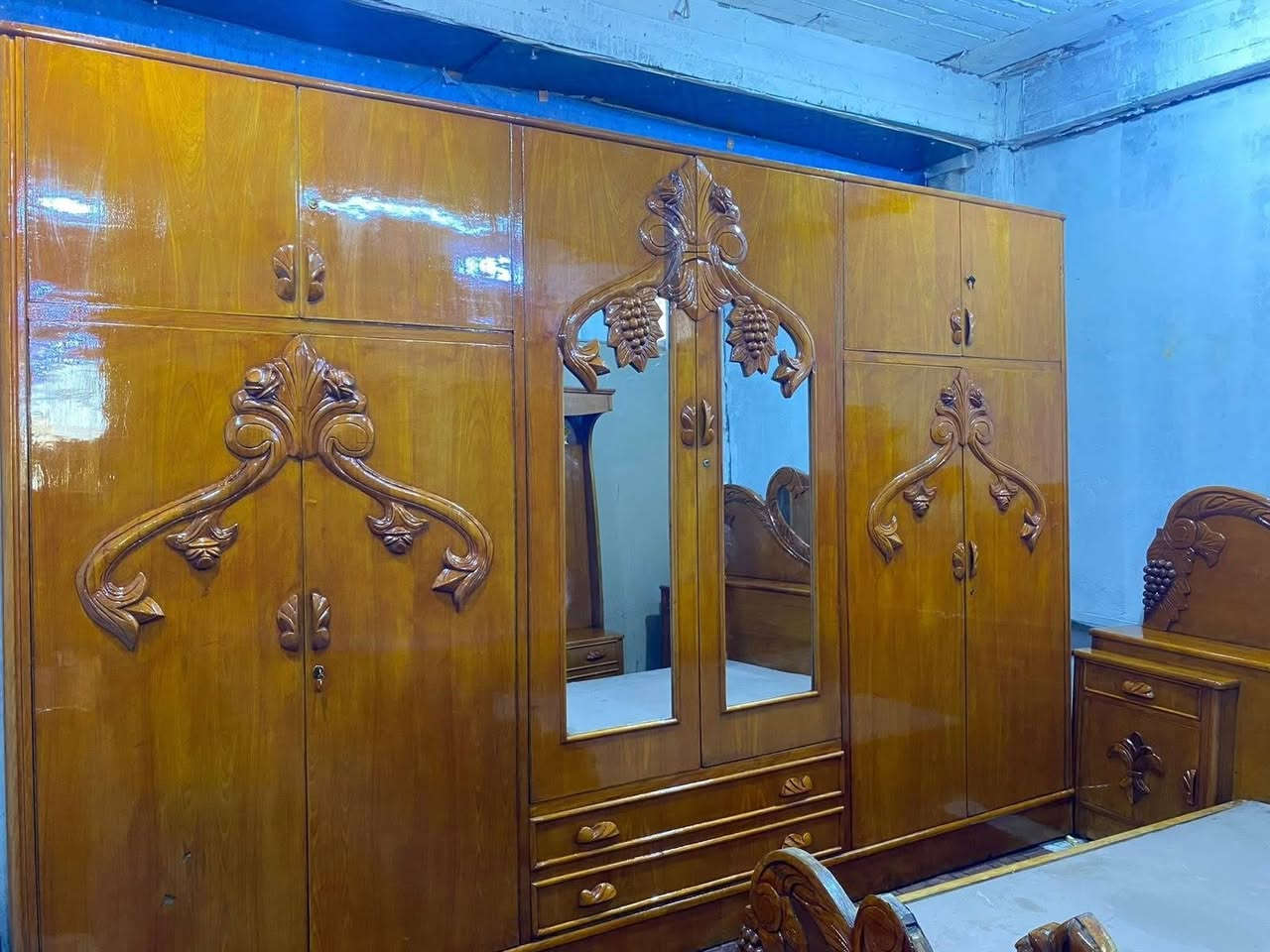 غرفه نوم صاج تزكام سعر 850 شراي يراسل ***********
