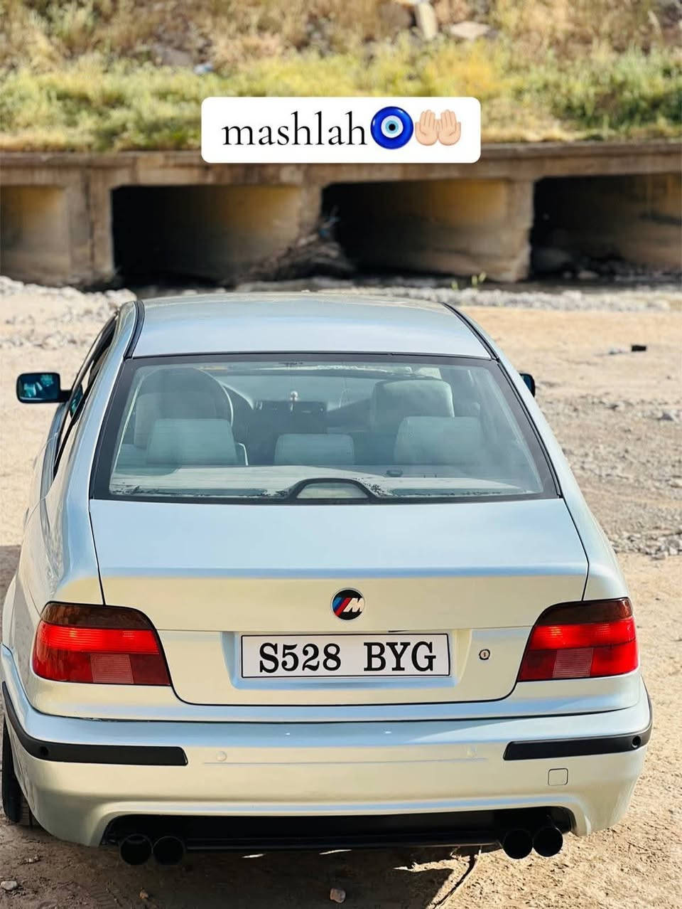 BMW سەقەر بۆ فرۆشتن مۆدیل ١٩٩٨ کامل کراوە بە ٢٠٠٣ پشت و پێش M چوار تایە و ویلی لۆک شاشە ئایپاد تەبرید سارد و گەرم لەسەر سویچ❄️٥٢٨دەبڵ دیجیتاڵ گێر و مەکینە تەقە و ڕەقەی بە شەرت سەیارەکە ساخە مەنەفێسی ئیبراهم خەلیلی لەگەڵە سەقفی بێ بۆیاخ بێ دەعم و لێدراو کامل لایت عەدەسە زینۆن ٨ئێرباگ گێڕ عادی و تۆماتیک و سپۆرت چوار جام ئۆئۆ و فول فولە بەس سڵاید نییە گۆڕینەوەش ئەکەم لەسەر دڵ گرتن شوێن پێنجوێن  *********** واتسئەپ و ڤایبەری لەسەرە

نص مكتوب في الصور:
- mashlah 🧿🤲 خوای گه‌وره‌ بیکات به‌ نسیبی ئه‌وه‌ی حه‌زی لێیه‌تی 🧿
- mashlah
- mashlah 🧿🤲🏻
