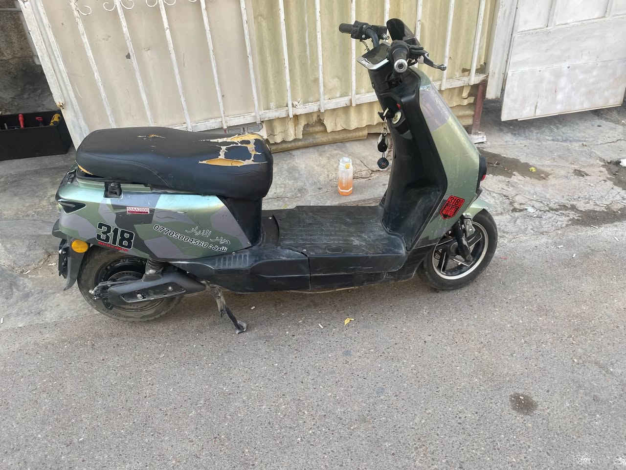 دراجه شحن للبيع 318بطارياته جدد بريكات جديده تاير خلفي جديد سعر 300 بيه مجال عنوان بغداد صرافيه ***********
