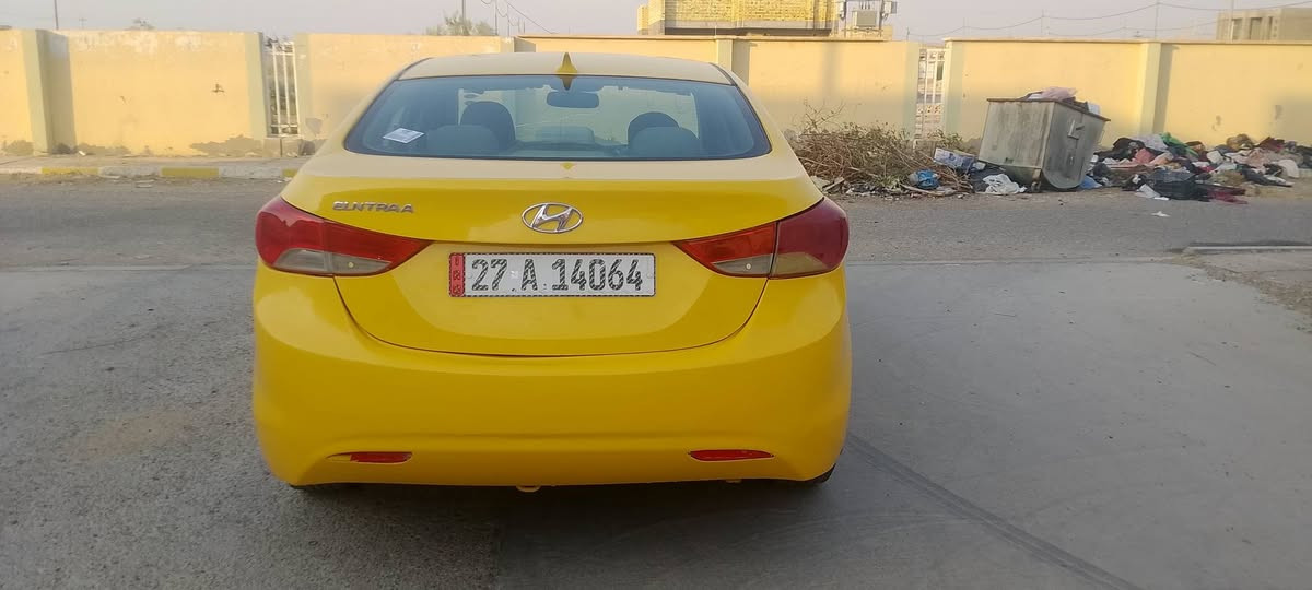 السلام عليكم النترا موديل 2013 رقم دولي بسمي تحويل ثاني يوم وارد امريكي ضررها بنيد وجاملغ والباقي ليبل واحد مكينه 1800 تخم تاير حداديه جديده تبريد خير من الله السياره مصفره خط وبحث السعر 80 وبيها مجال بسيط الإستفسار عله هذا الرقم *********** مكان السياره واسط الحي
