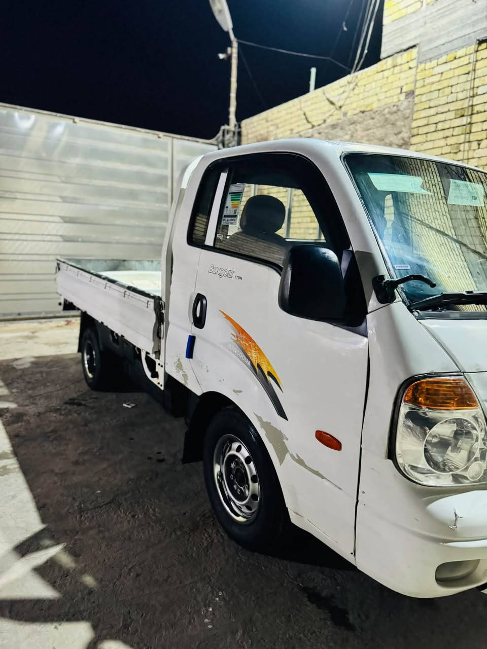 كيه 300 مكينه مسكر سبلاين محوره بم ونوزل رقم قادسيه نكليزي السياره كفاله عامه من صبغ وضربه وشاصي سعر 84
***********
مكان النجف حريه
