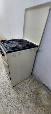 طباخ • ٤ عيون • فرن شغال