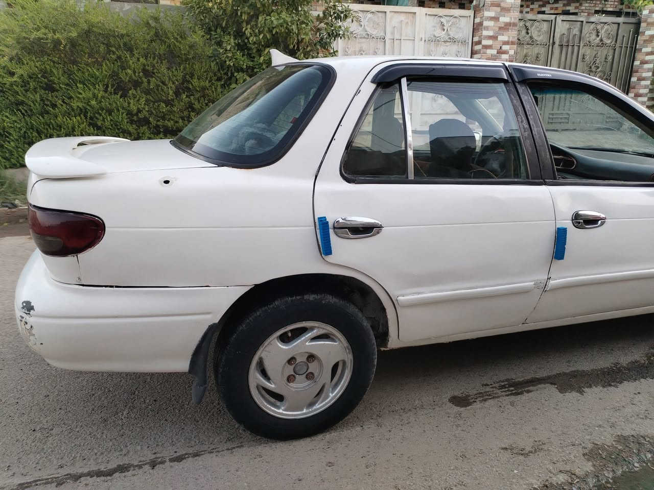 كياء سيفي البيع مديل ٩٥ محرك مفتوح السعر ٣٢ صبغ حزام مكان السيارة السحاقي ***********
