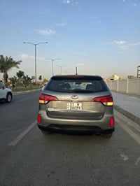 سورنتو رقم بغداد بسمي موديل ٢٠١٤ سياره فول مواصفات السعر ١٢٠ورقه مكان ...