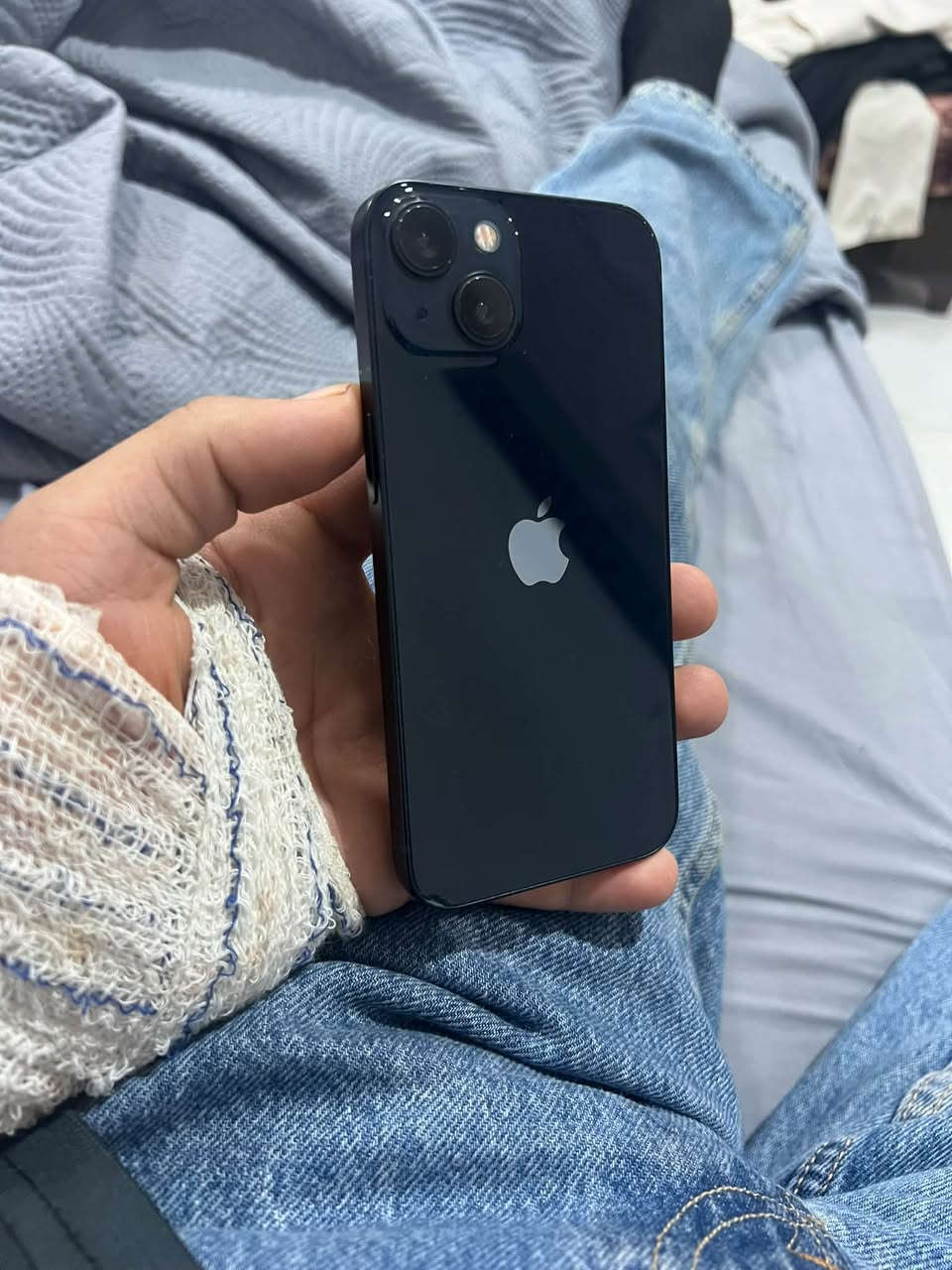 آيفون ١٣ • ١٢٨ جيجا • بطارية ٧٦٪