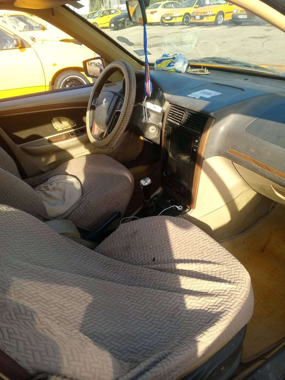 بيجو بارس موديل ٢٢
تحويل مباشر
مصفره هيئه وغرامه
منظومه غاز
بيه طخه بلبنيد 
وضربه بلصندوك
سعر ٥٧ بيها مجال
بغداد العبيدي 

***********
