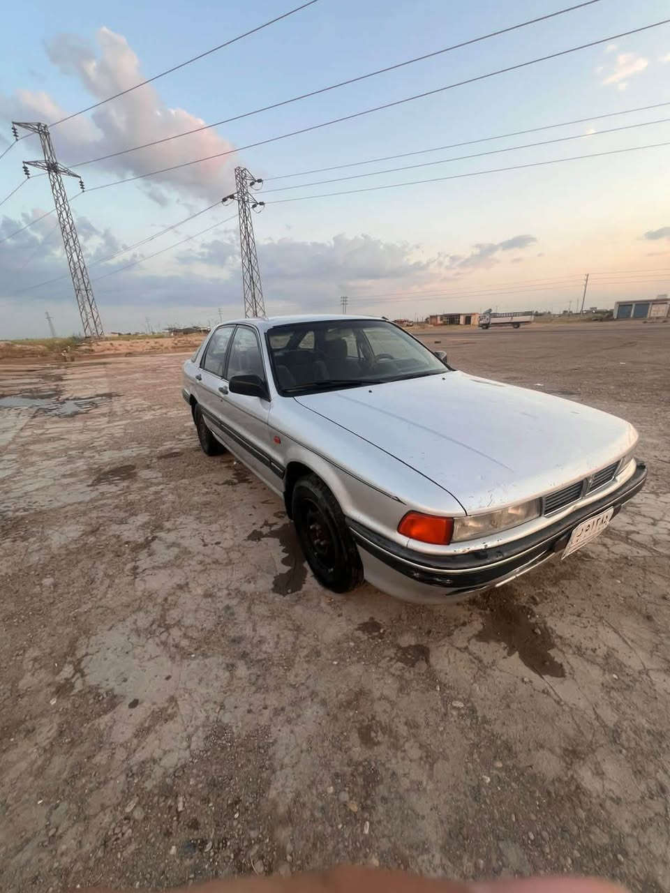 متسيوبيشي كلنت ماسحه 
موديل 91 كير عادي رقم صلاح الدين 
سياره نضيفه كير محرك تجفيت جديد وينشدلها تبريد   
مبيها صبغ كشرها بلادي مكفوله من الخياس والحادث 
سعرها 33 وبيها مجال مكانها سامرا 
*********** بيع او مراوس
