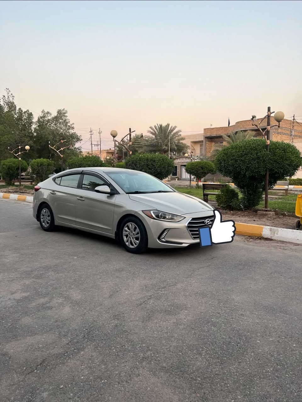 للبيع فقط
النترا ٢٠١٧ بيها بنيد وجاملغ مبدل نفس لون تفصيخ دواخل سليمه
السعر (١١٠ )وبيها مجال
للاستفسار ***********
