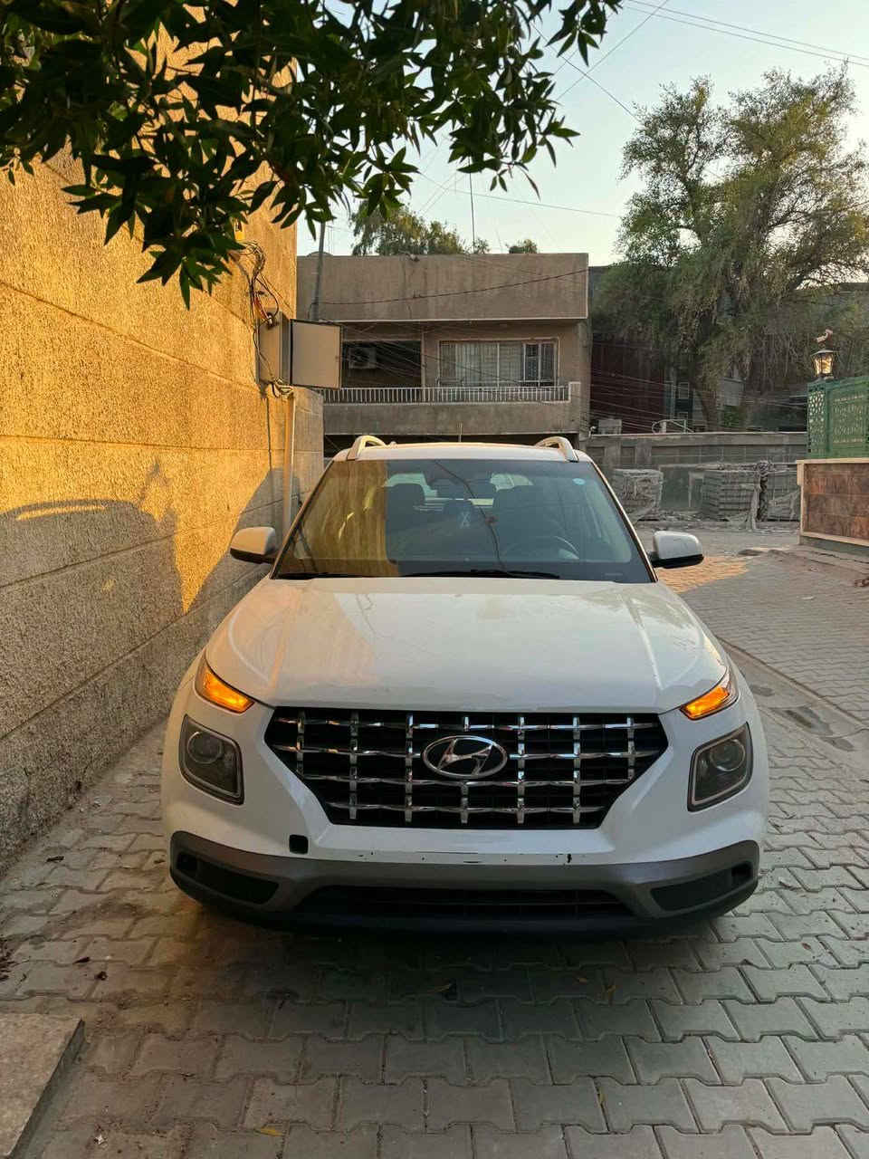 السلام عليكم
سياره نضيفه جدا 
فينو موديل 2024
ضربتها خشم البنيد ومعدل على البارد فقط بدون صبغ 
هيترات بلمقاعد الاماميه وتدفئه ستيرن رادارات بلسياره تحديد مسار نقطه عمياء 
شاشه ايباد 
العنوان الاعظميه رقم ***********
بدون رقم دخول جديد قبل شهر والسياره باسمي   
سعر مناسب جدا‏
