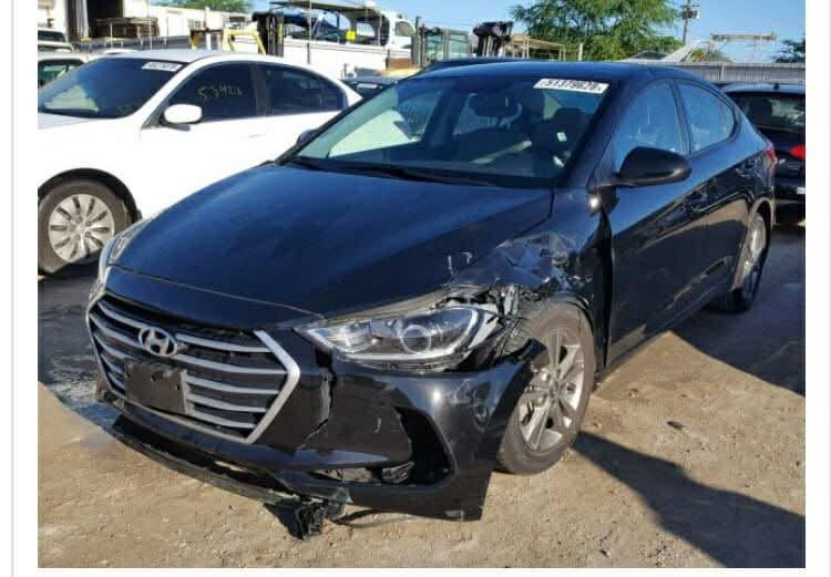 سلام عليكم
النترا 2018 وارد أمريكي حادث قطعة وحدة جاملغ جهة السايق مكينة 2000 دوش كير اوتماتيك At 8نمر المرغوب السيارة نصف فول شاشة بيها أندرويد اوتو و ابل كار بلي و كامرة 360 درجة و بيها Draive mode sport وeco رقم السيارة سليمانية إنكليزي مكان السيارة بغداد زيونة السعر118 و بيها مجال  للستفسار ***********
