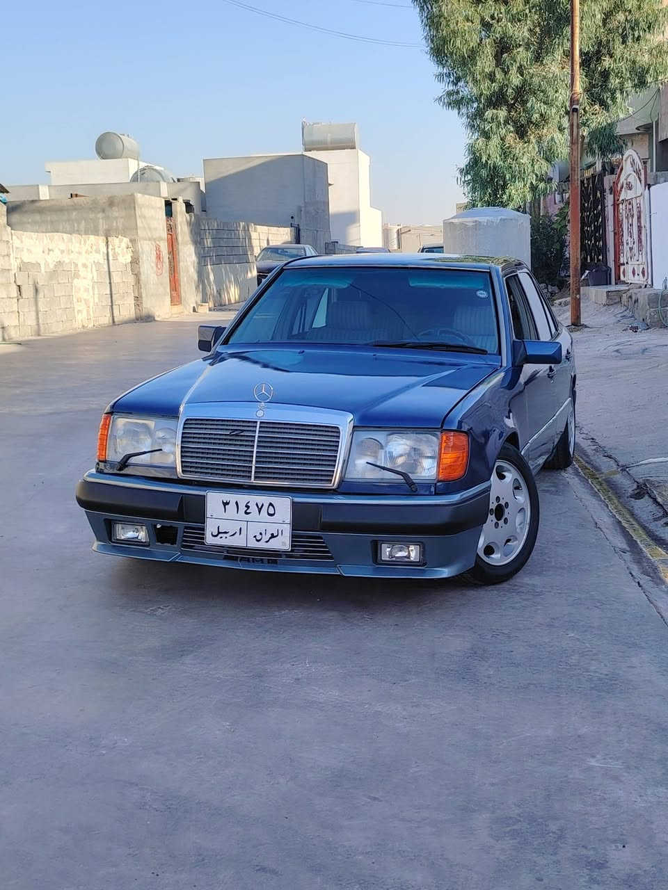 للبيع مارسيدس دوب موديل 1992كير ومحرك بطه ففتي
تعمير عام سعرها 70 وبي مجال اي استفسار اتصال *********** عنوان كركوك
