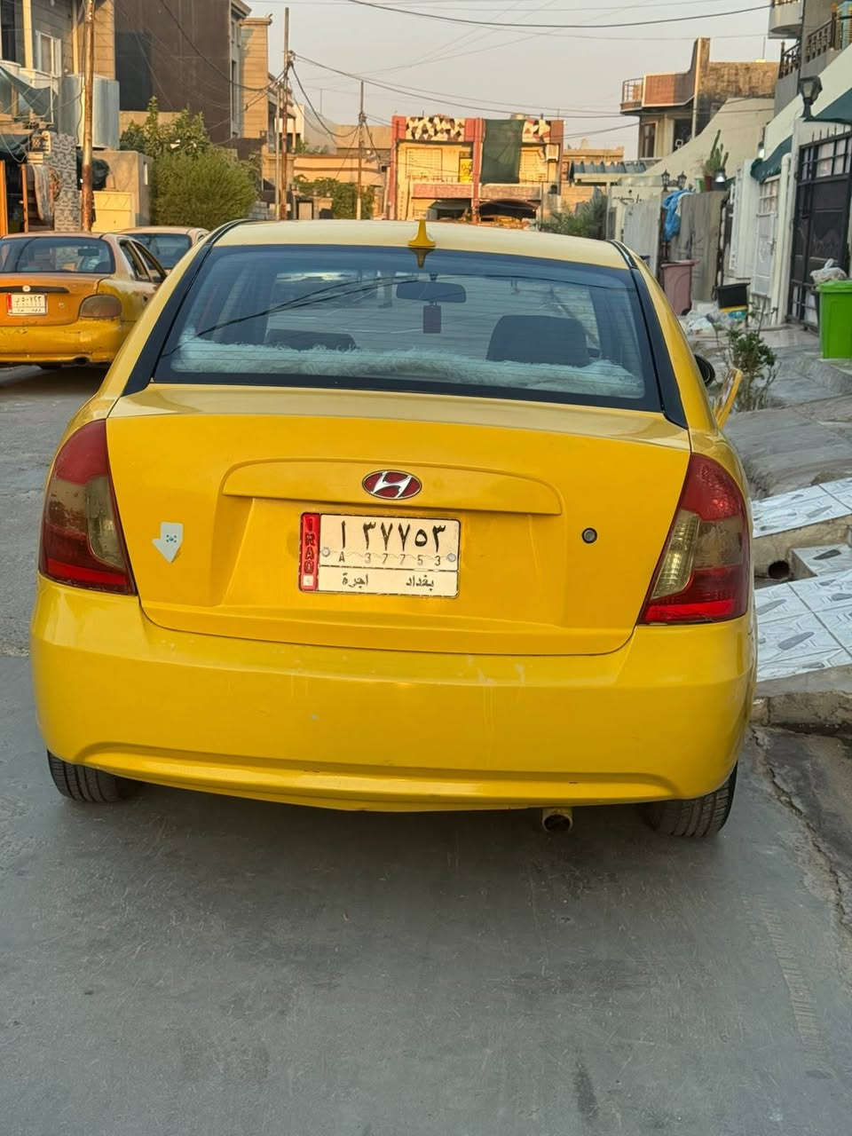 سلام عليكم
اكسنت للبيع 2009 خليجي محرك 1600 
محرك كصه جديد 
دفتر بانزين 
تبريد 
خارج حلوه غرفتها حلوه 
كهربائيات مابيها اي نقص 
سياره جاهزه 
شرط نقابه غرامه تحويل 
ضرر بونيد مبدل تجاري و حادث براس بونيد تقريباً شبر معجون وجاملغ الخلفي وتصفيات مال تكسي 
مابيها دواخل 
سنويه ساقطه صار شهرين 
السعر 77$ بيها مجال للطيبين 
شراي اتصل ***********
