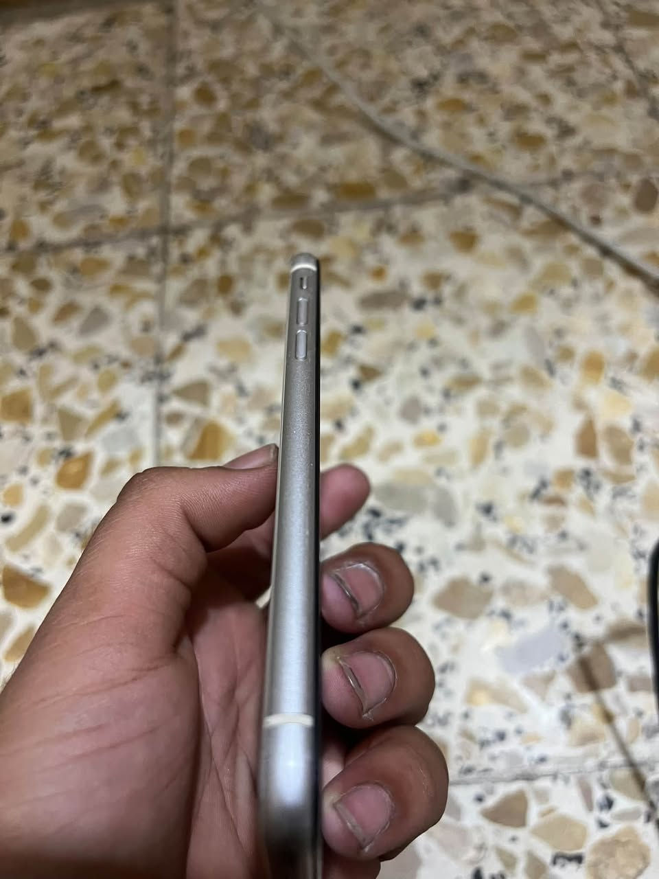 آيفون ١١ • ١٢٨ • ٧٧٪