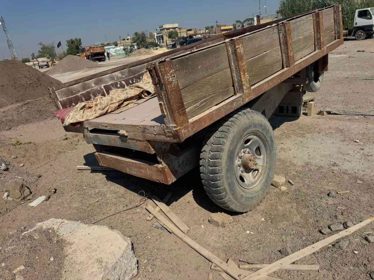 عربانه للبيع مكاني بغداد التاجي
***********

سعر 900
