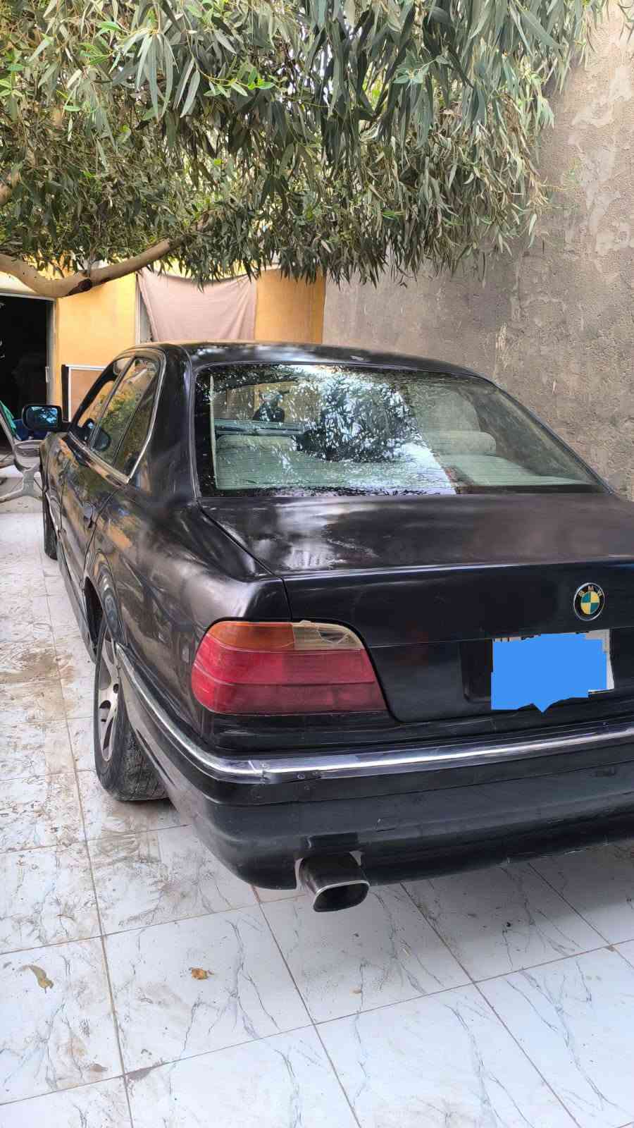 بي ام كاسحه موديل 96 
المحرك ففتي جديد شرط لاتبخير ولاتنقيص كير اتوماتيك 
تخم تاير جديد رياضي 
حداديته جيده كهربائيات شغاله 
رقمه واسط انكليزي سنويه مجدده 
31 مكفوله من العيب الشرعي والاصوليات مكانه بالناصريه السعر 45 وبي مجال للاتصال *********** بي واتساب وبالخدمه
