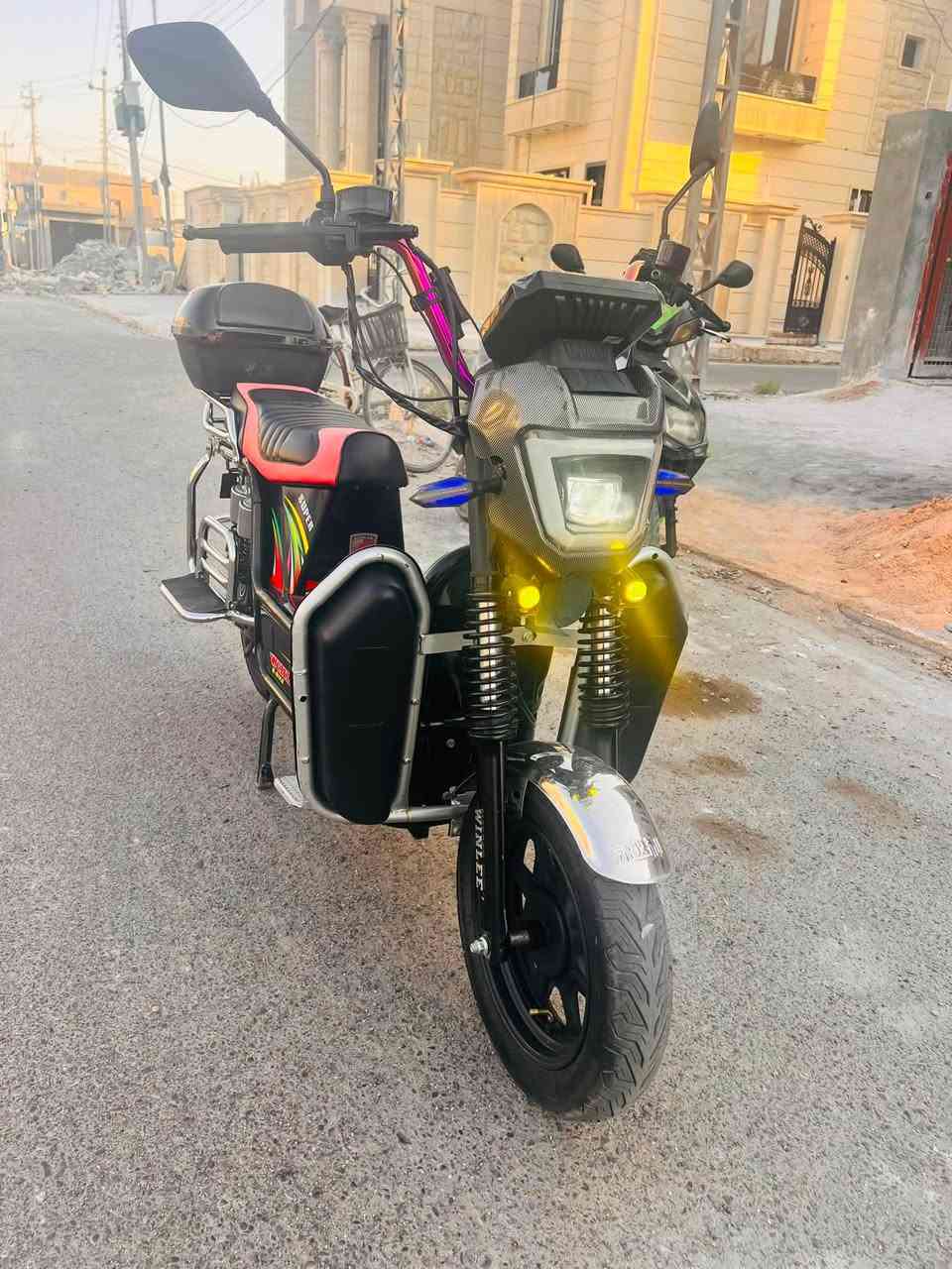 جبلي موديل 25
نضافه فول الفول 
6 بطاريات ع الفحص 
جهاز نذار مانع السرقه 
السعر 500 وبي مجال 
***********
‭***********
