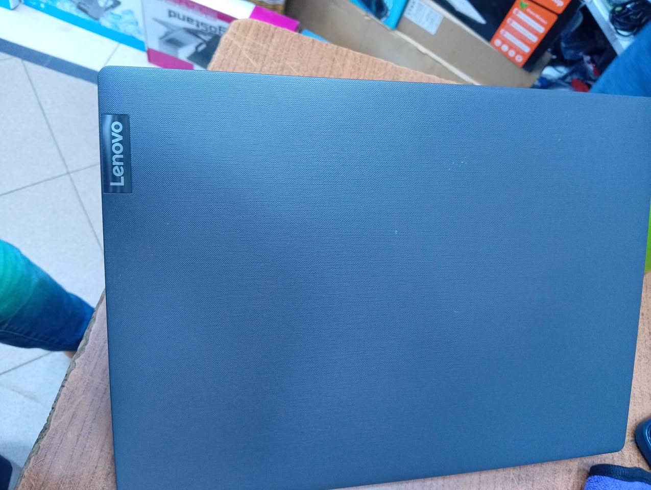 Lenovo 
GEN 10 
RAM 4 
HARD 256 SSD أربيل, العراق
