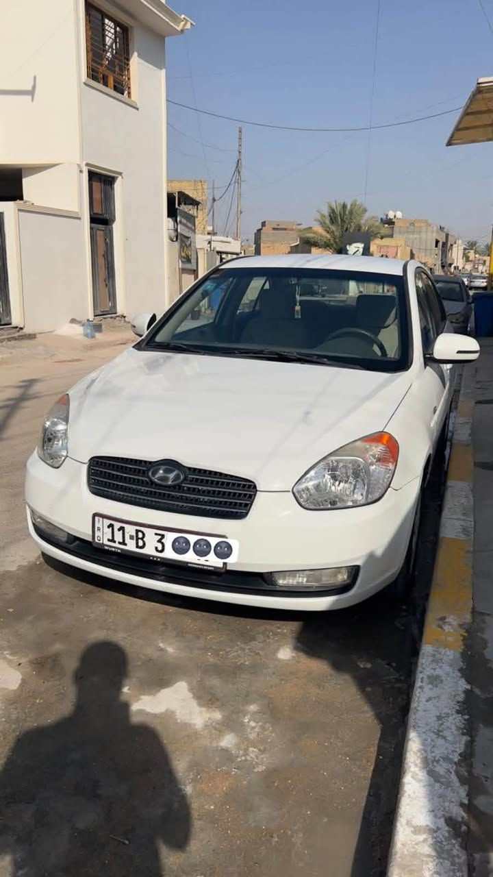السلام عليكم.. اكسنت ٢٠١١ خليجي بغداد بأسمي ماشية ١٠٨ حقيقي بيها صبغ شبر بالبنيد وجاملغ الأيمن مصبوغ باتري وتخم تاير جديد السعر ٨٥ للاستفسار ***********
