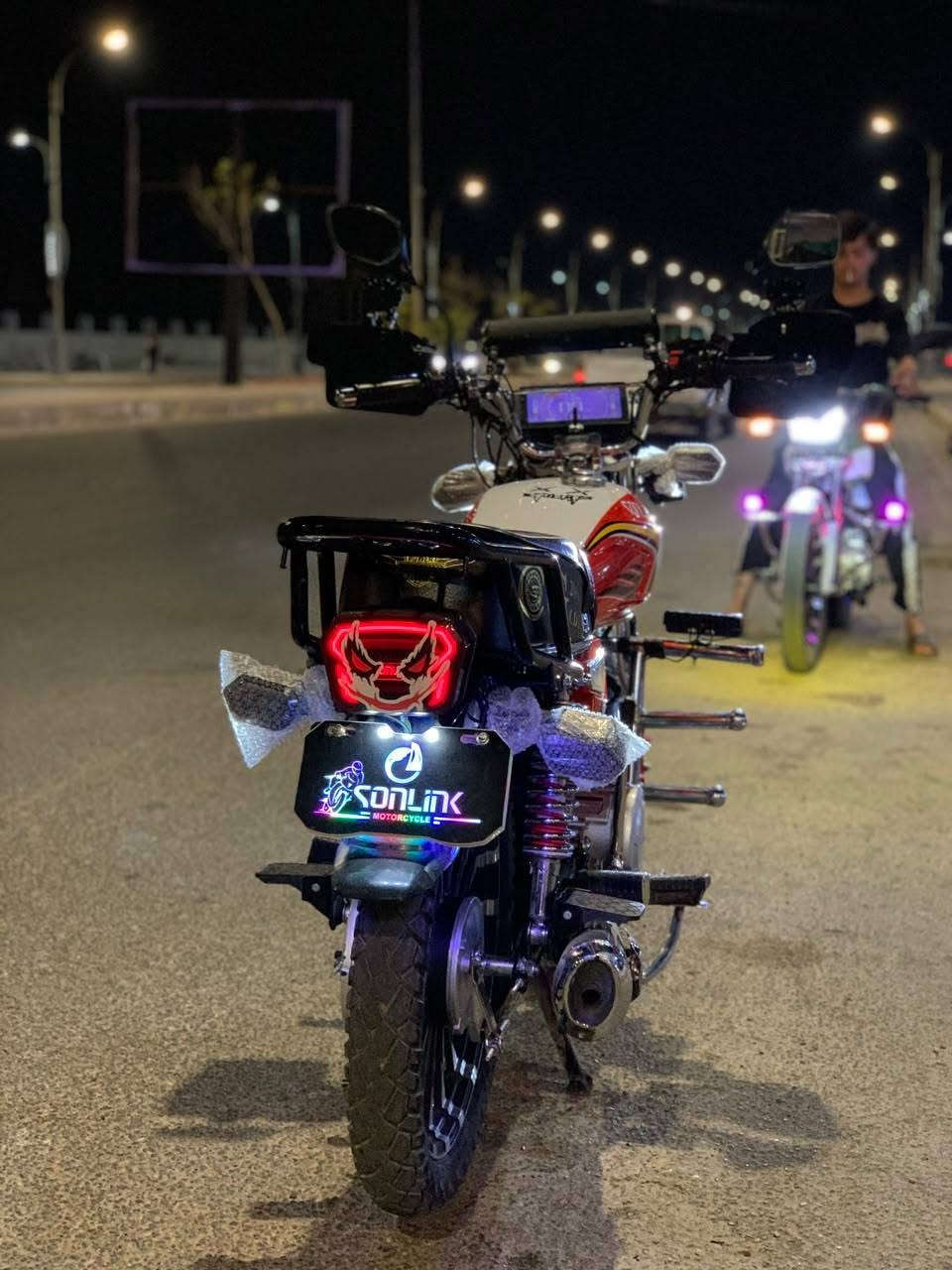 سلام عليكم أيراني للبيع موديل 25 محرك 200cc بل حقيقه احله من الصور نقص برغي مابي بعده
جديد كل نقص مابي هورنات وفتالات بي الموطور مصروف عليه هواي هورن بوش سعره 35 مكاني تأميم ورقه منفيس ويا. ***********
