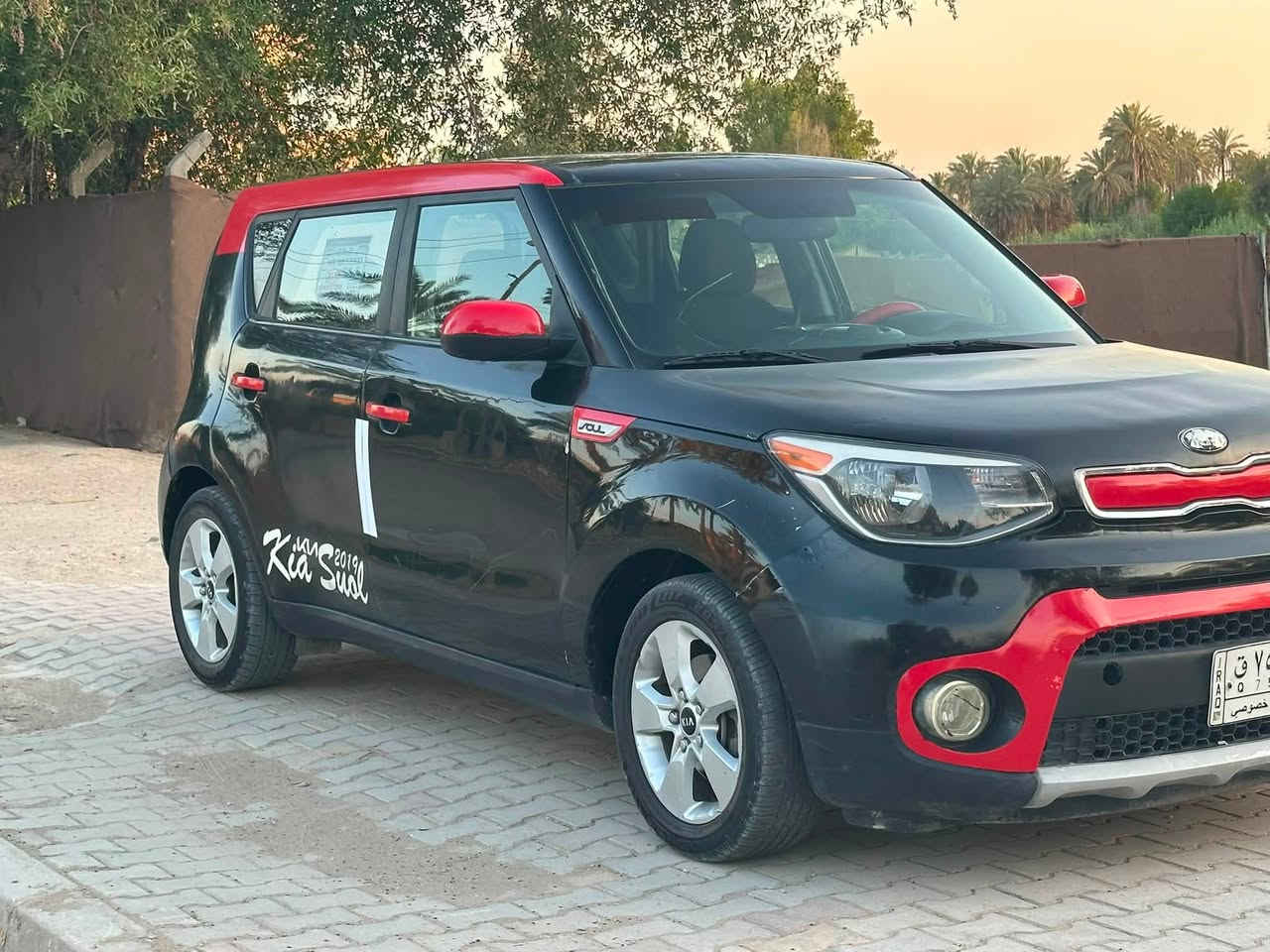 السلام عليكم سول موديل 2019
ماشيه 66كير ومحرك وحداديه جدد 
تخم تاير جدد رقم بغداد 
بيها مكانات صبغ مكاني بابل 
السعر 87وبيها مجال بيع مستعجل 
رقمي ***********
