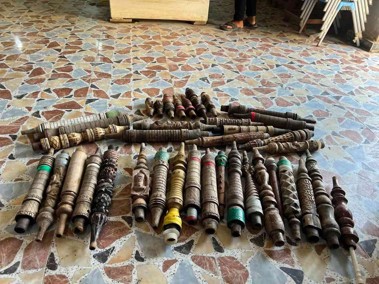 سلام عليكم برادنضيف مبرده نضيفه فيشه جديده بكارات مسحوكه ونضيفه اليريدهن يدلل ***********
