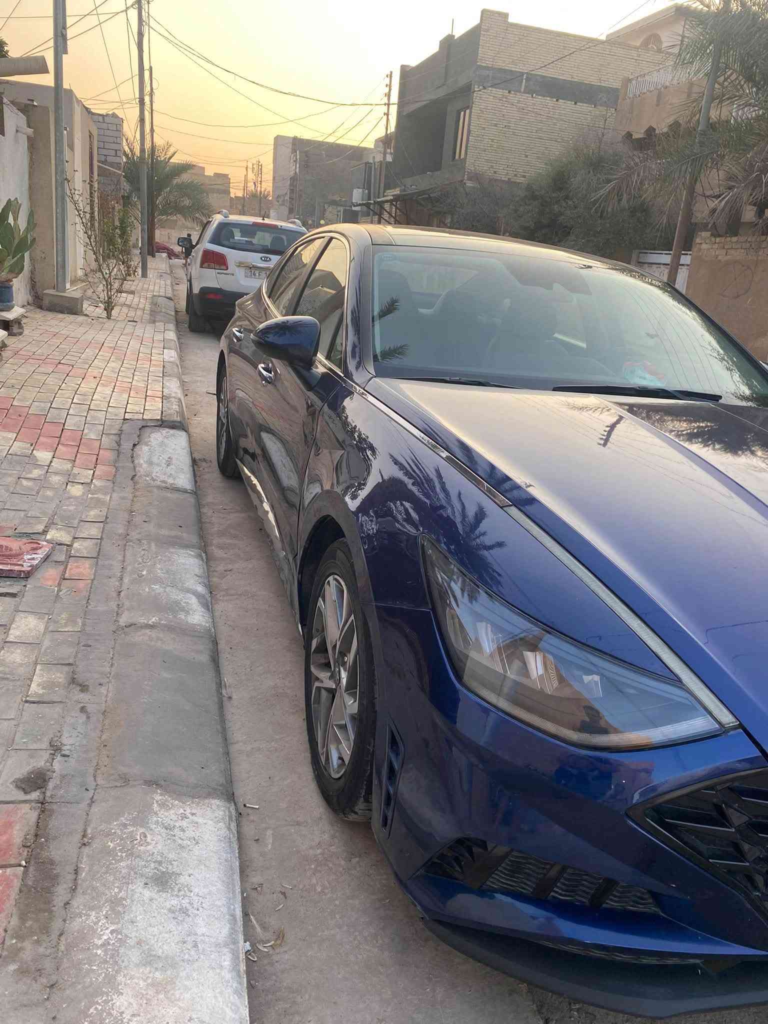 السلام عليكم سوناتا موديل ٢٠٢١ فول مواصفات بنوراما تبريد خلفي شحن واير لس كشن كهرباء صندوق ذكي السياره هواي بيها مواصفات وفول محرك ٢٥٠٠ مامفتوح ماشيه 61 الف m 
رقم اربيل الدولي الجديد الحادث واضح بسونار وسعرها كلش مناسب اخوان السعر قفل قفل بدون عمله ١٣٢ 
***********
