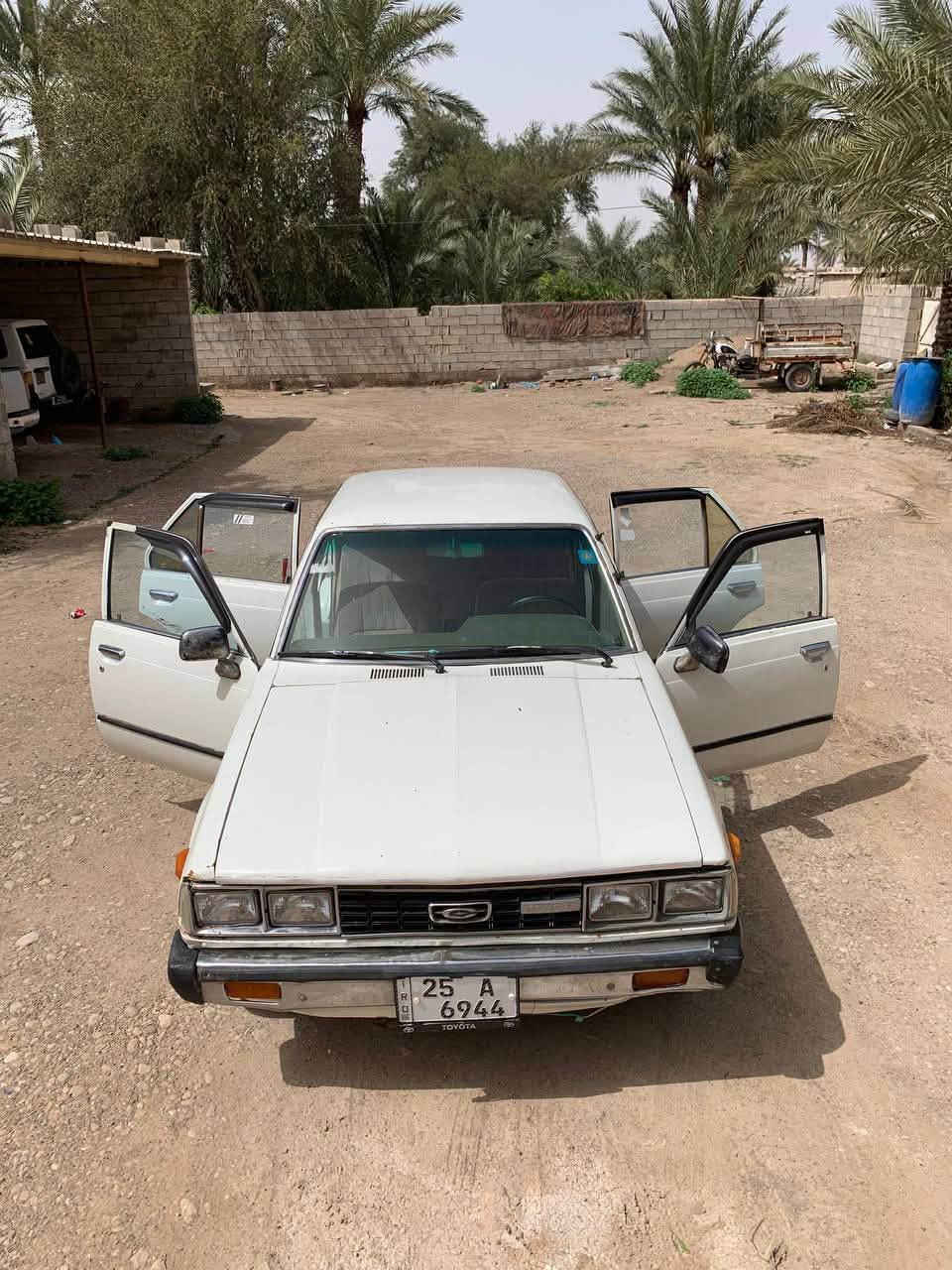 سلام عليكم 
كرونه موديل 80 
كير محرك جدد شادهم
ترايك البصره
شرط تحويل 
مكاني ديالى

‭***********‬
سعر تصال
