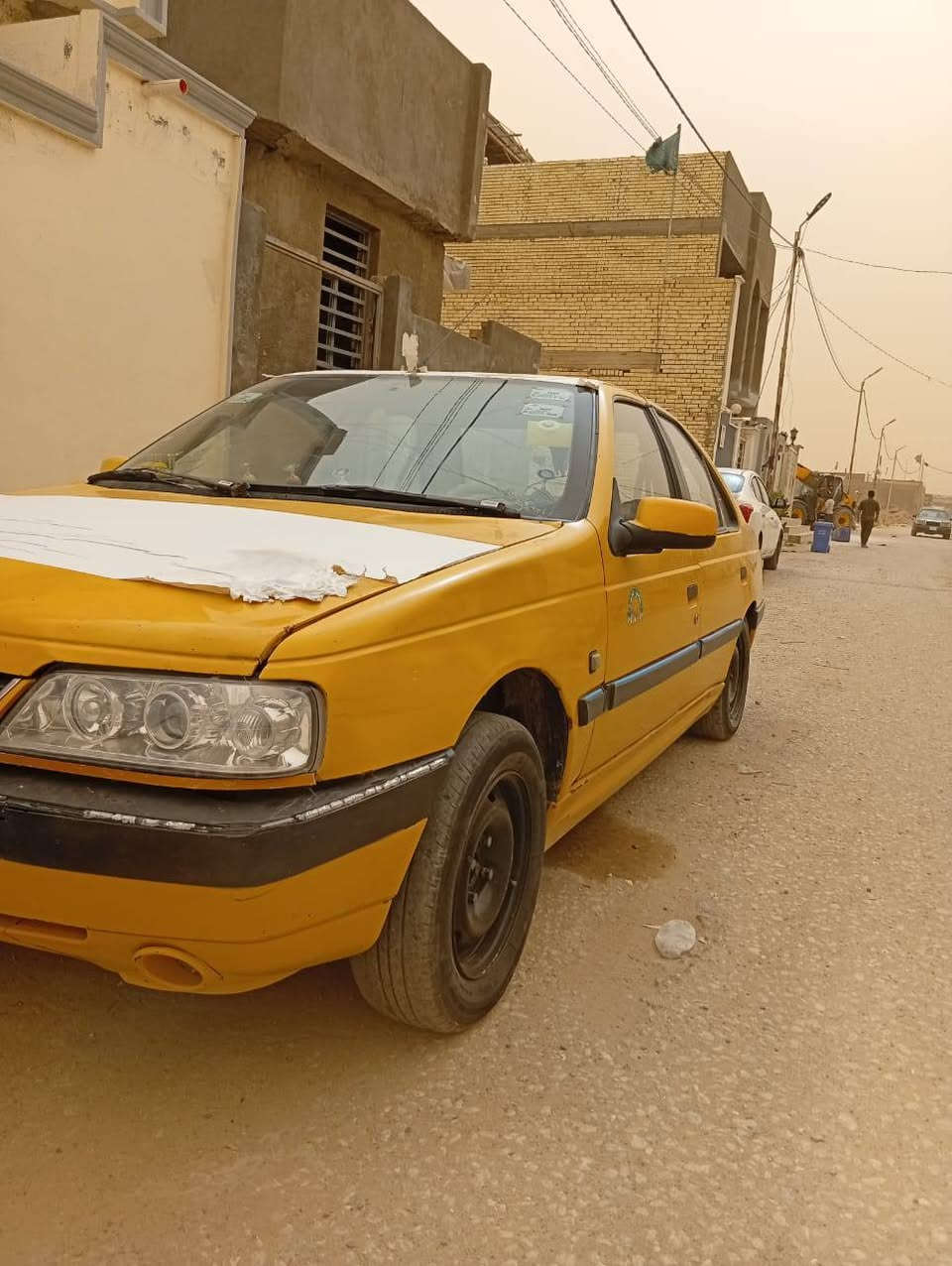 السلام عليكم بيجو 405 للبيع مكفوله كفاله عامه رقم بغداد تبريد ثلج وي سويج حداديه كير محرك سياره كامله مكمله ماعايزه برغي او مراوس حسب القناعه  ***********
