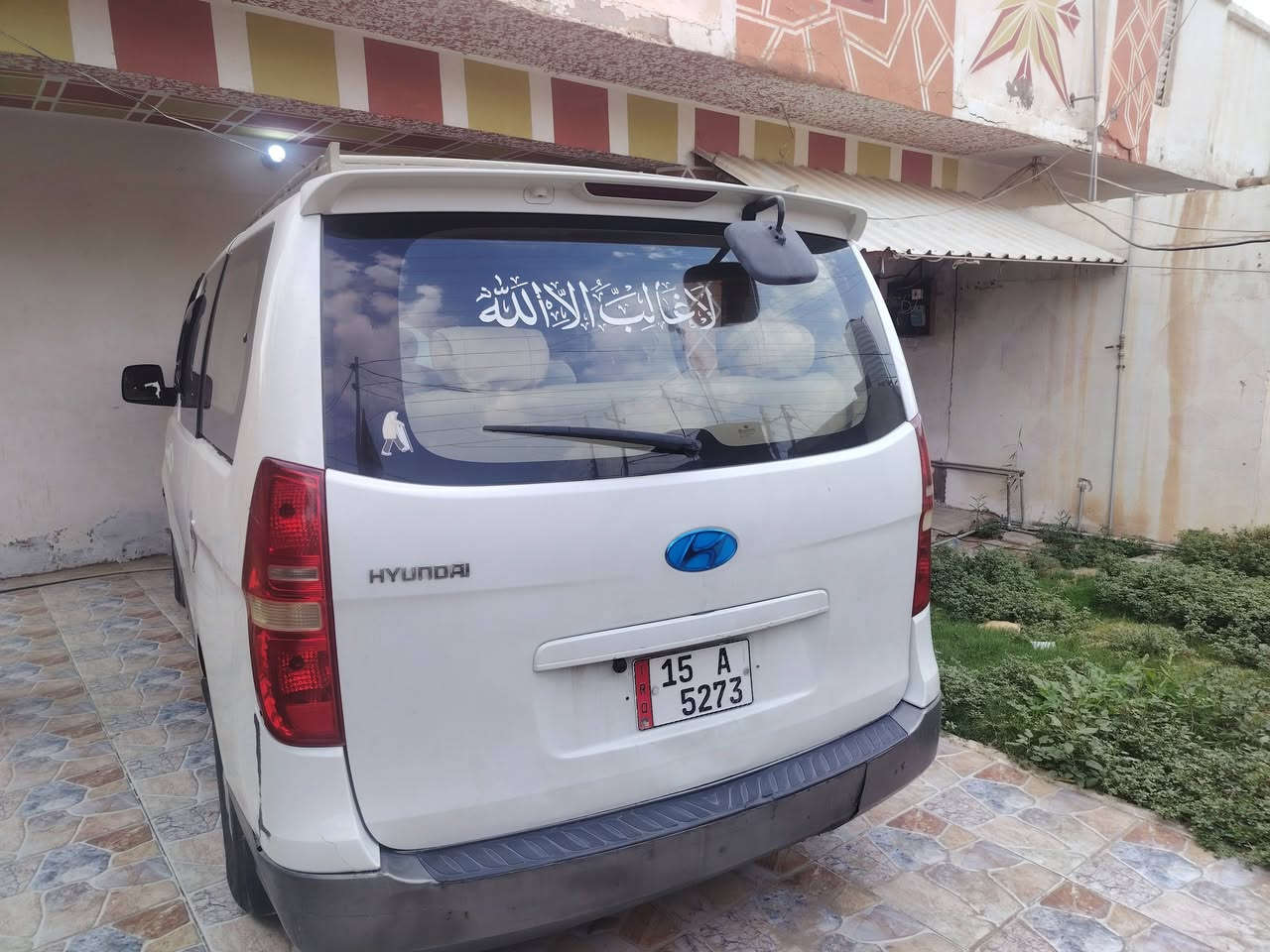ستاركس ٢٠١٠ للبيع باقي التفاصيل اتصل على هذا الرقم ***********
