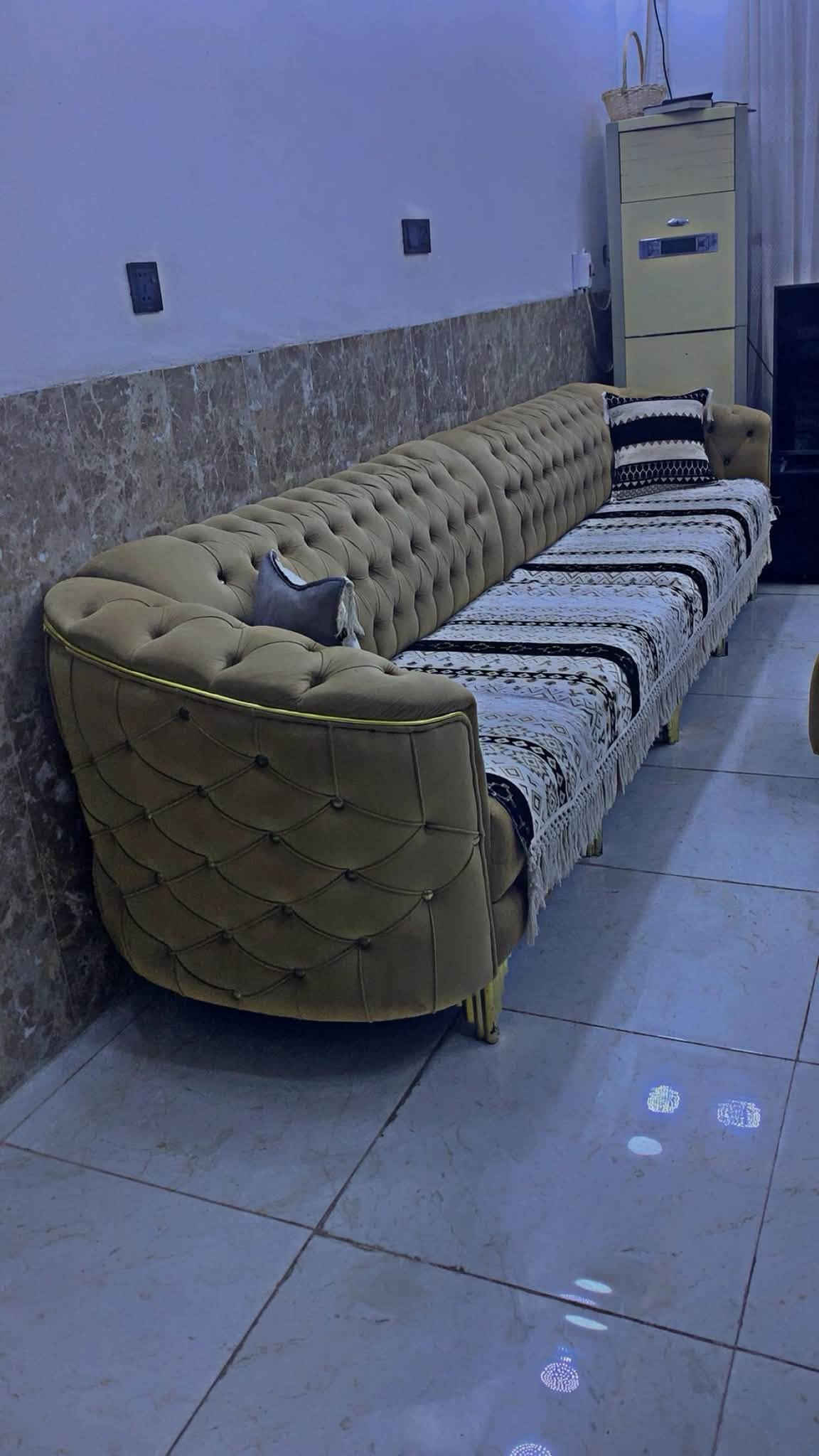 السلام عليكم تخم قنفات D1 مع طبله للبيع جديدات ومرتبه مصالهن سنه السعر 250 وبي مجال العنوان بغداد الكاظميه النواب
للتواصل *********** فقط واتساب
