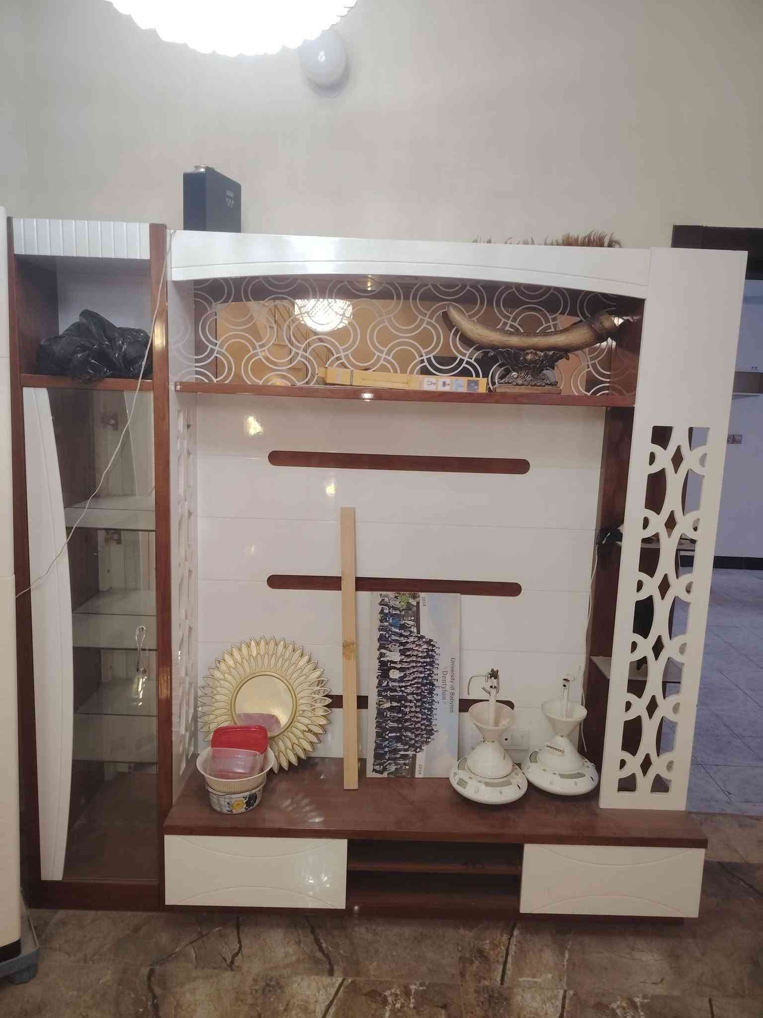 غرفة نوم • معرض • للبيع