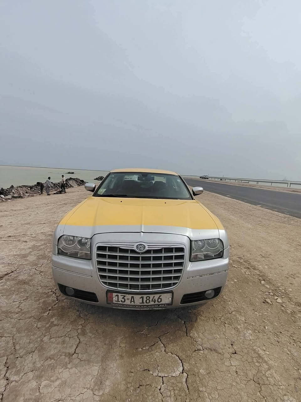 @إشارة السلام عليكم
اوباما 2010اصل
 كير ومكينة مكفولات 
تخم تايرات 
حدادية جديده 
منضومة تبريد
دواخل دوشمة 
رقم دولي عمارة 13A

السعر 105وبيهة مجال 
الرقم ***********
