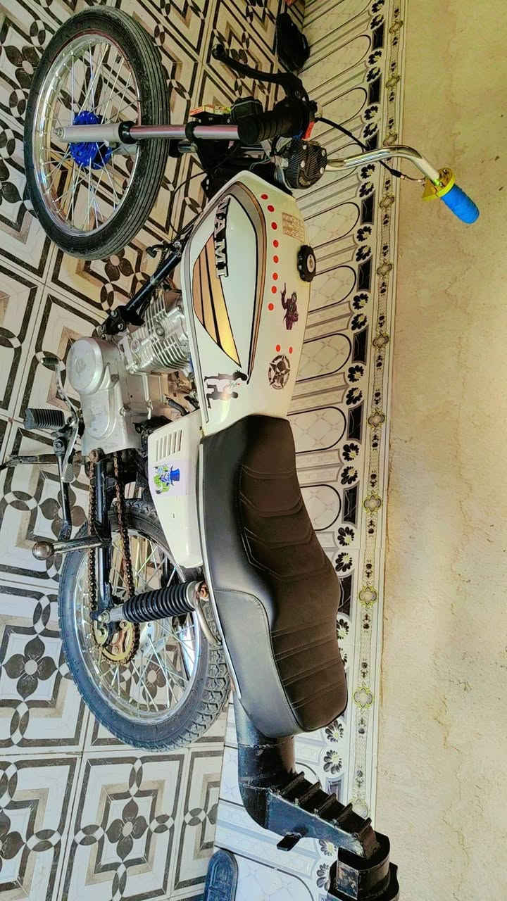 للبيع مكان نجف ناحيه القادسيه الخاص مقفول شراي يتصل واتساب موجود ***********
